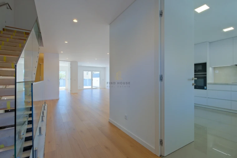 Moradia T4 para Venda em Cascais e Estoril Foto 2