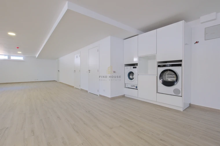 Moradia T4 para Venda em Cascais e Estoril Foto 34