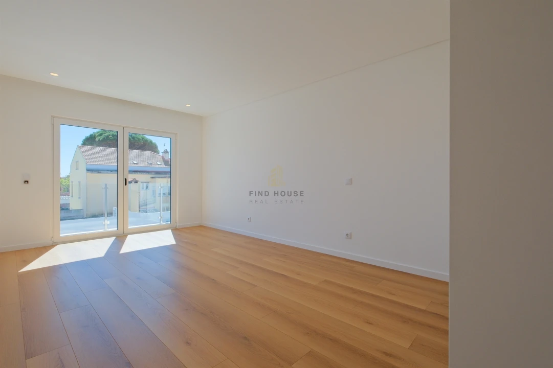 Moradia T4 para Venda em Cascais e Estoril Foto 28