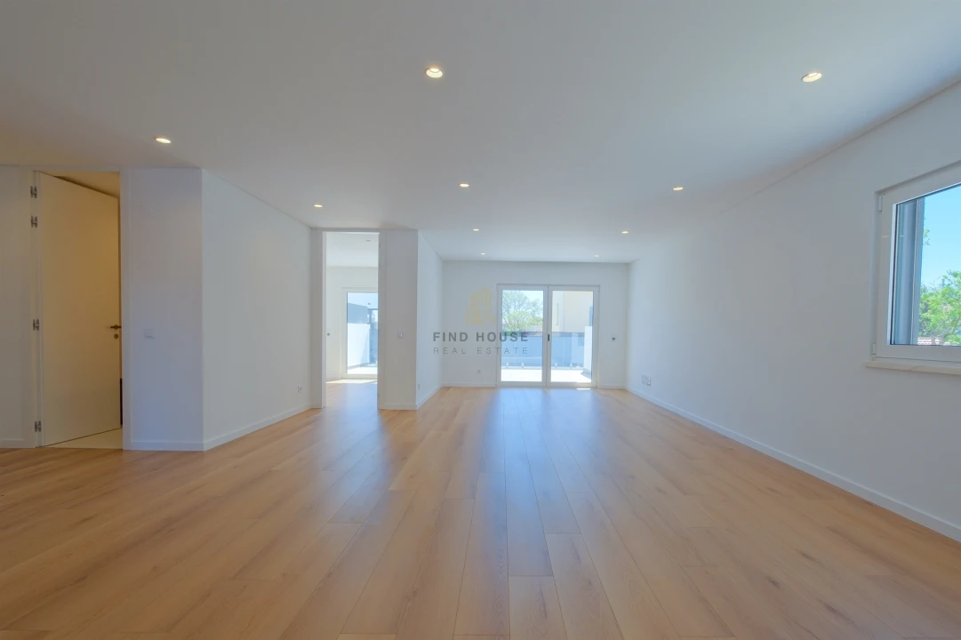 Moradia T4 para Venda em Cascais e Estoril Foto 5