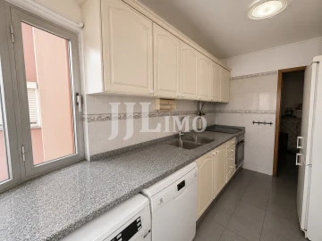 Apartamento T2 para Arrendamento em Parque das Nações