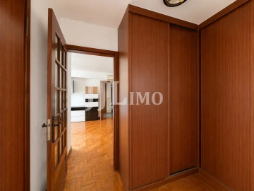 Apartamento T2 para Arrendamento em Parque das Nações