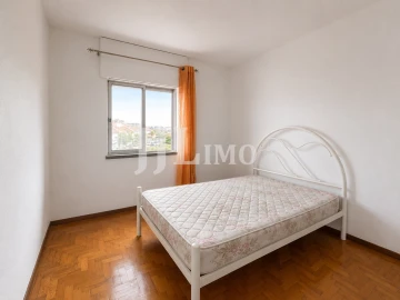 Apartamento T2 para Arrendamento em Parque das Nações