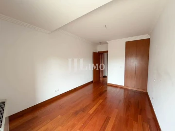 Apartamento T3 para Arrendamento em Parque das Nações