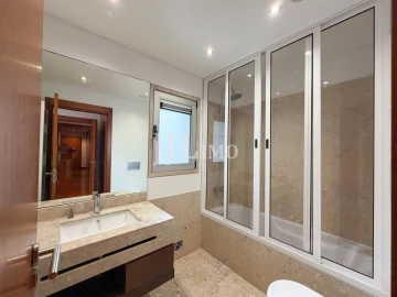 Apartamento T3 para Arrendamento em Parque das Nações