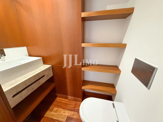 Apartamento T3 para Arrendamento em Parque das Nações Foto 8