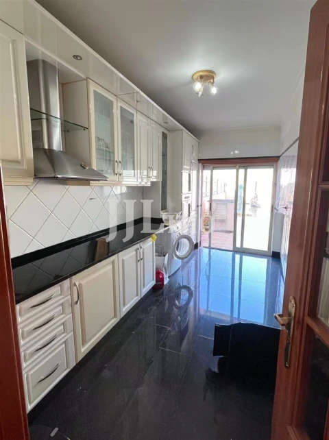 Apartamento T2 para Venda em Costa da Caparica