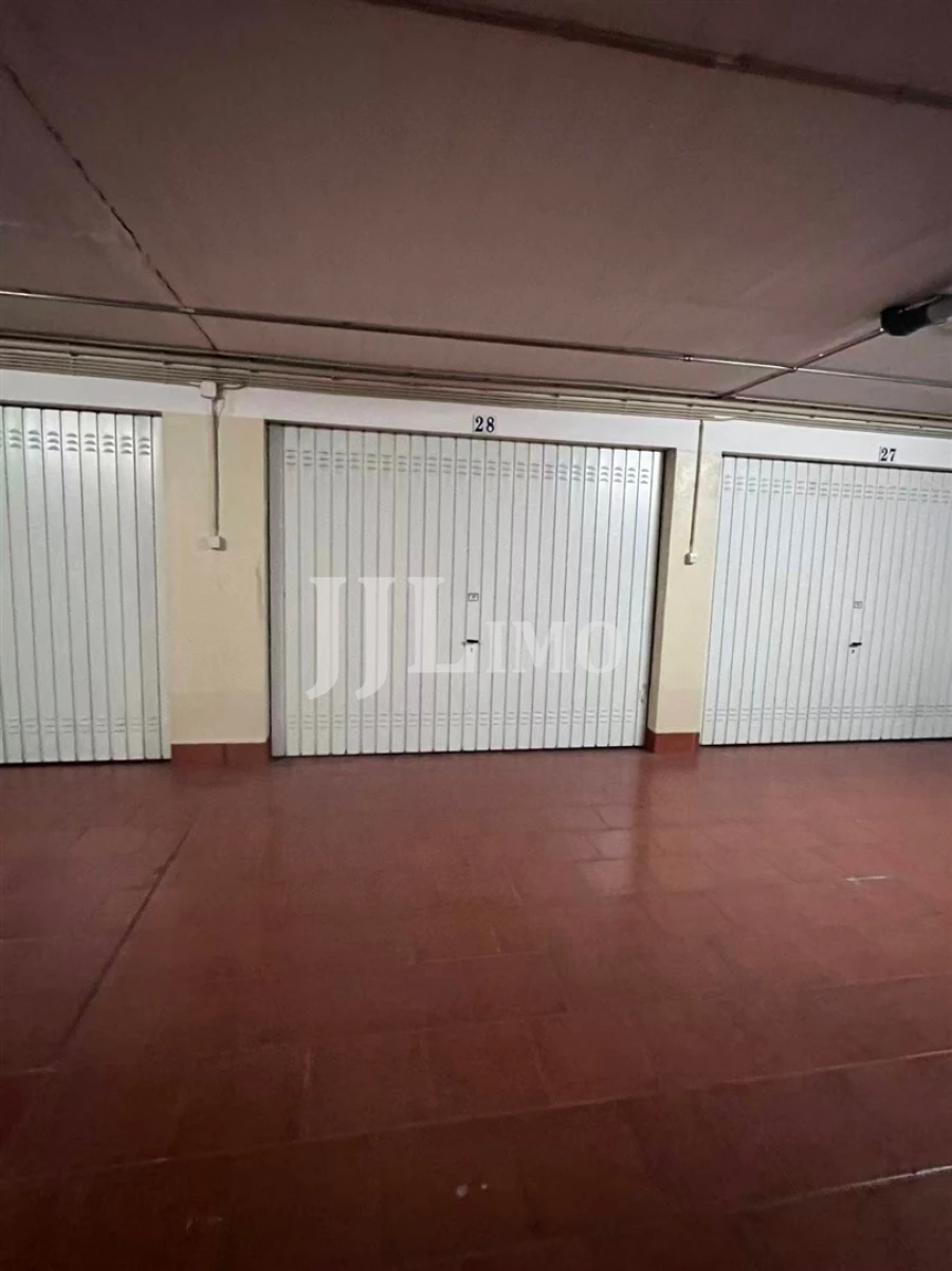 Apartamento T2 para Venda em Costa da Caparica Foto 15