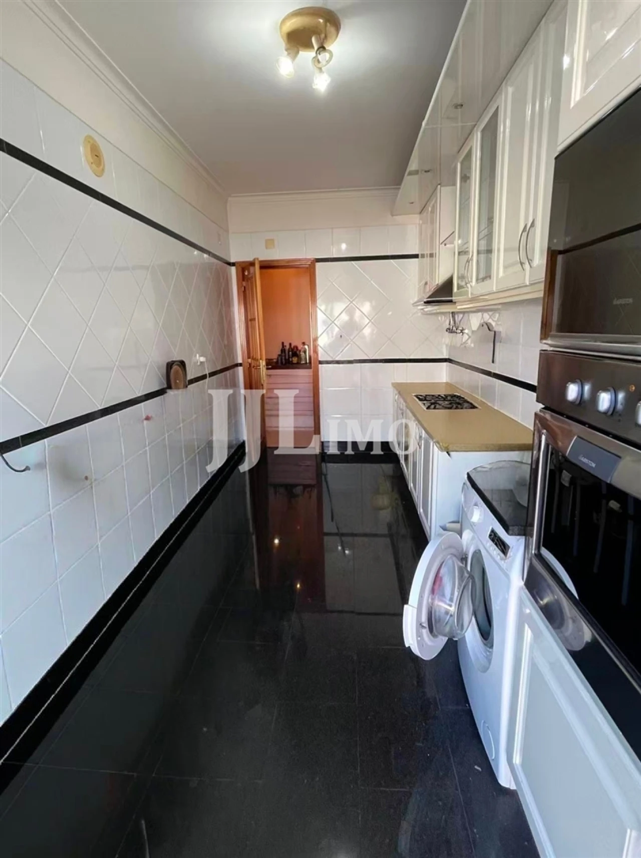 Apartamento T2 para Venda em Costa da Caparica Foto 9