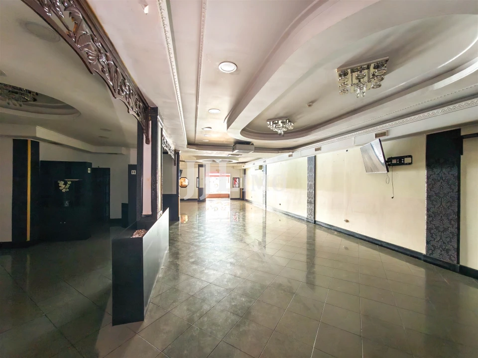 Loja para Arrendamento em Algueirão-Mem Martins Foto 9