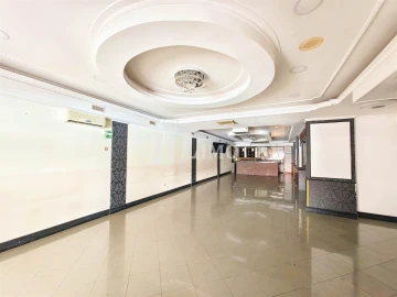 Loja para Arrendamento em Algueirão-Mem Martins