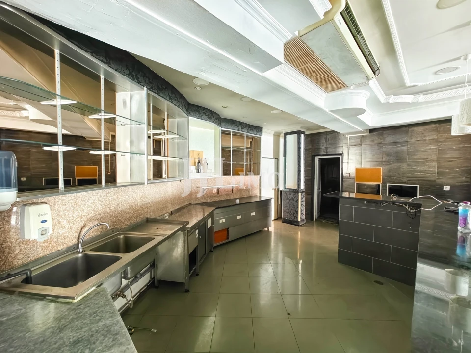 Loja para Arrendamento em Algueirão-Mem Martins Foto 6