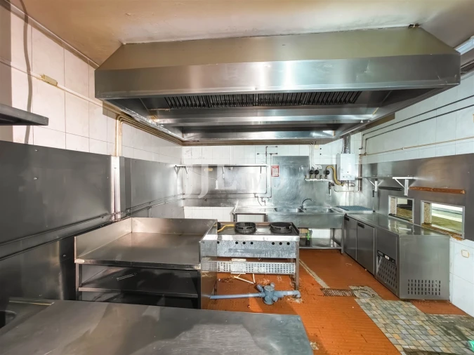 Loja para Arrendamento em Algueirão-Mem Martins Foto 8