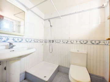 Moradia T5 para Venda em Rio de Mouro