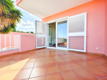 Moradia T5 para Venda em Rio de Mouro