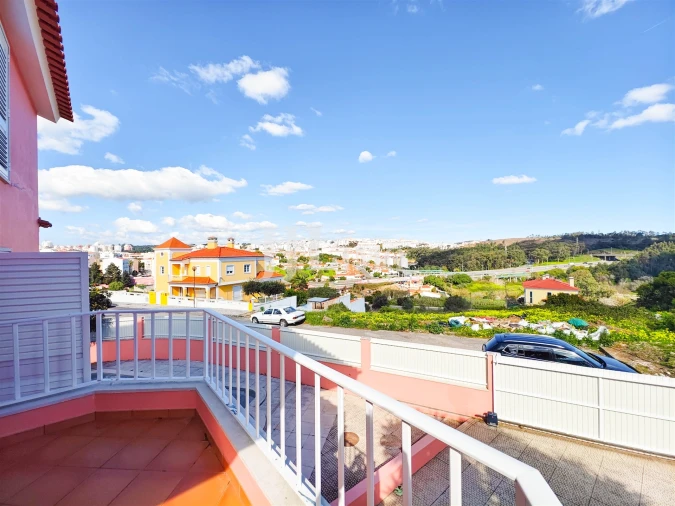 Moradia T5 para Venda em Rio de Mouro Foto 12