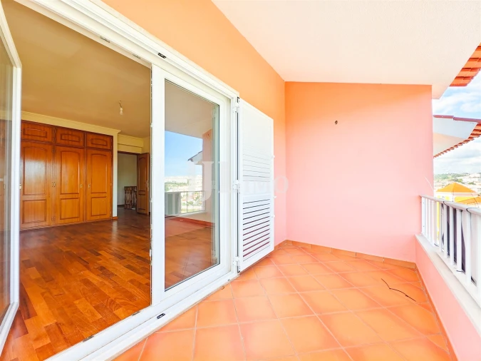 Moradia T5 para Venda em Rio de Mouro Foto 31