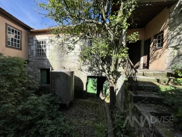 Moradia T3 para Venda em São João de Lourosa
