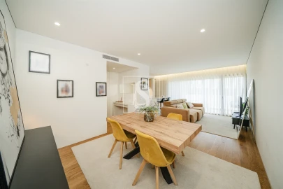 Apartamento T2 para Venda em Azurem