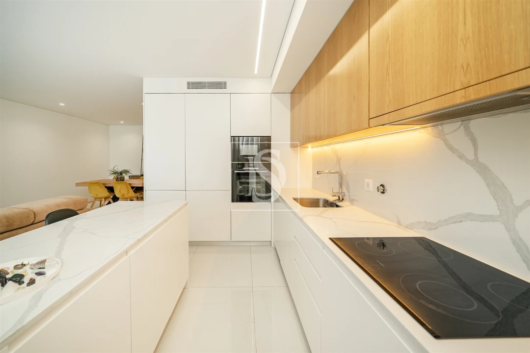 Apartamento T2 para Venda em Azurem Foto 21