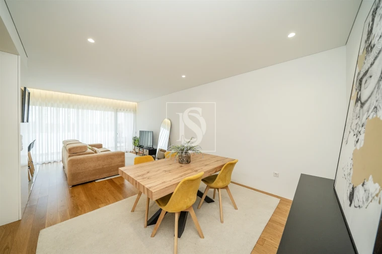 Apartamento T2 para Venda em Azurem Foto 7