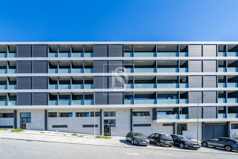 Apartamento T2 para Venda em Azurem Foto 3