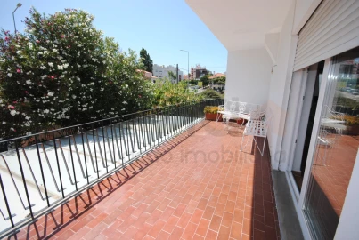 Moradia T3 para Arrendamento em São Domingos de Rana