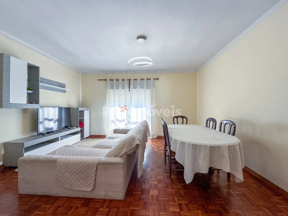 Apartamento T4 para Venda em Abrantes (São Vicente e São João) e Alferrarede Foto 1