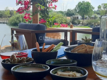 Moradia T3 para Venda em Nossa Senhora da Vila, Nossa Senhora do Bispo e Silveiras