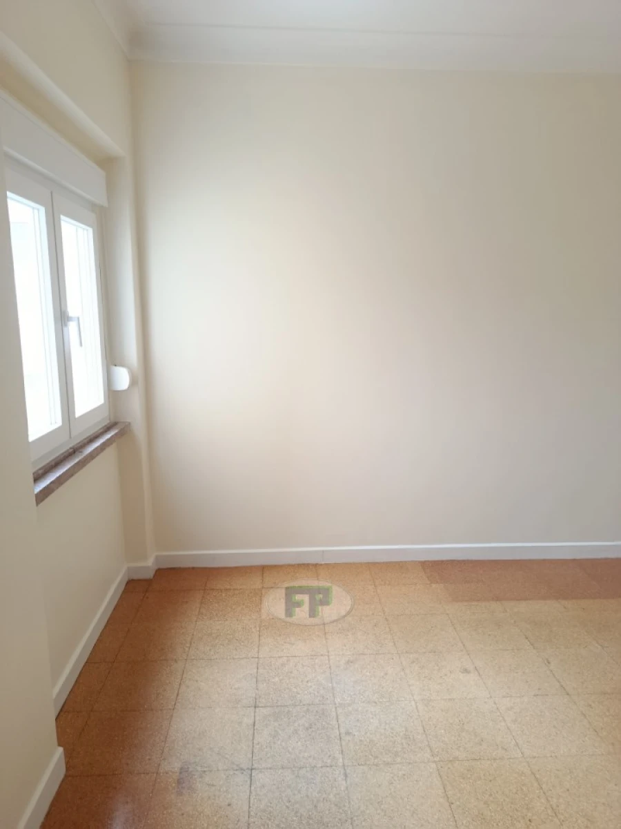 Apartamento T2 para Arrendamento em Moscavide e Portela Foto 5