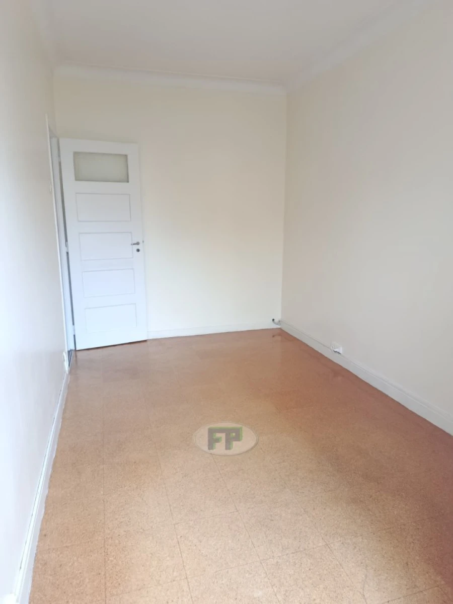 Apartamento T2 para Arrendamento em Moscavide e Portela Foto 8