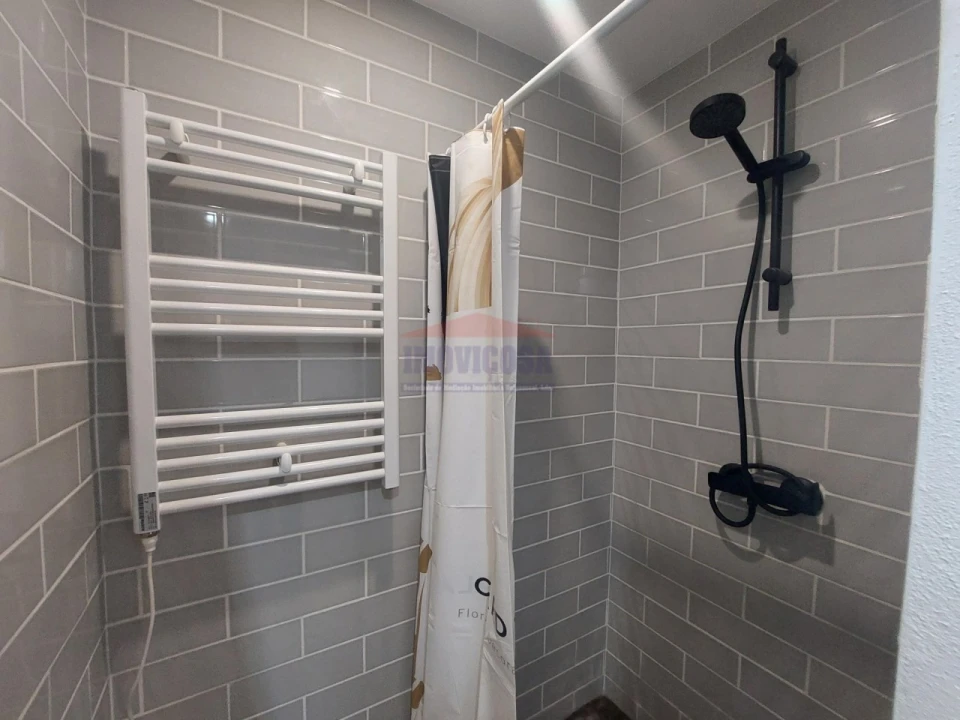 Moradia T2 para Venda em Nossa Senhora da Conceição e São Bartolomeu Foto 7