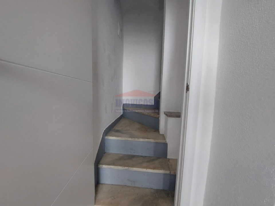 Moradia T2 para Venda em Nossa Senhora da Conceição e São Bartolomeu Foto 11