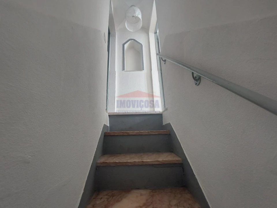 Moradia T2 para Venda em Nossa Senhora da Conceição e São Bartolomeu Foto 12