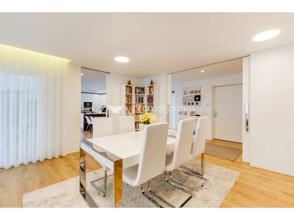 Moradia T5 para Venda em Amor Foto 15