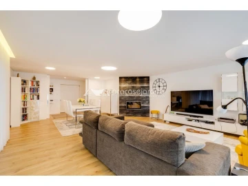 Moradia T5 para Venda em Amor