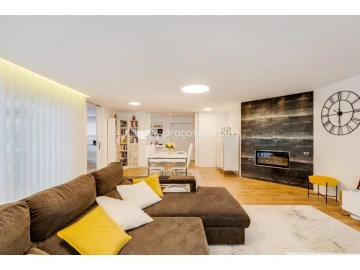 Moradia T5 para Venda em Amor