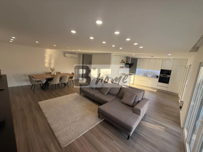 Apartamento T3 para Venda em Corroios Foto 4