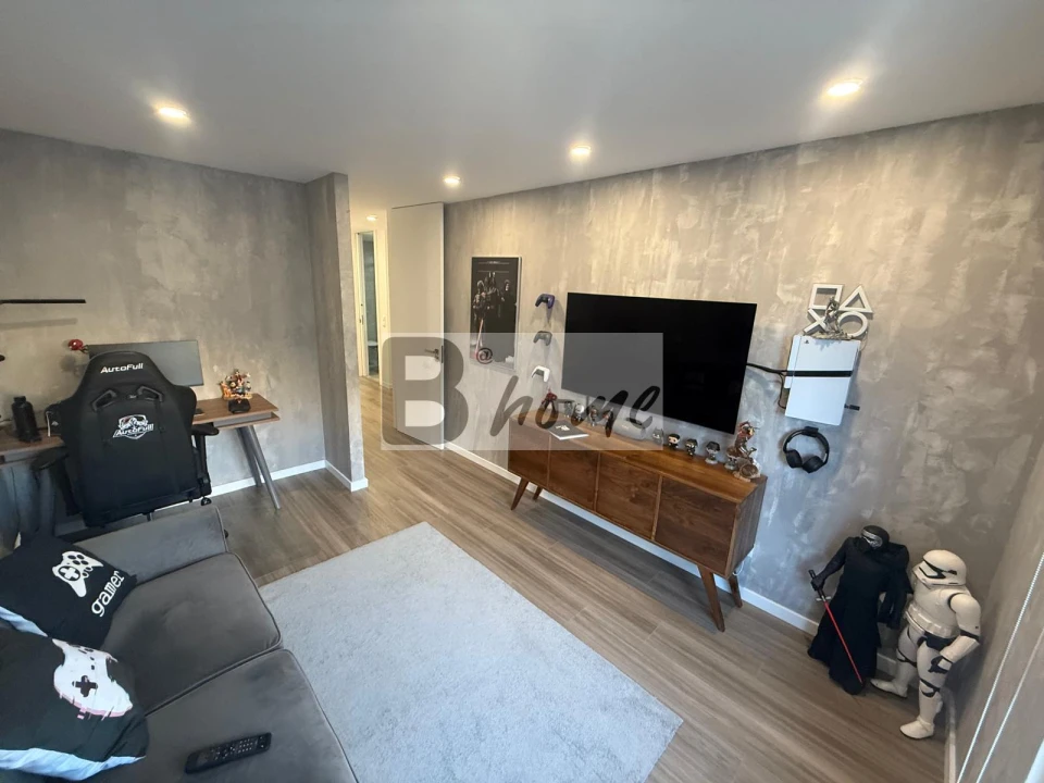 Apartamento T3 para Venda em Corroios Foto 16