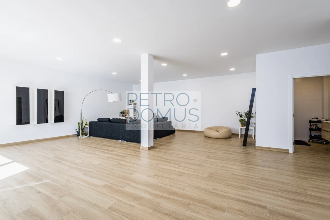 Moradia T5 para Venda em Leiria, Pousos, Barreira e Cortes Foto 41