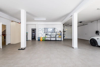Moradia T5 para Venda em Leiria, Pousos, Barreira e Cortes