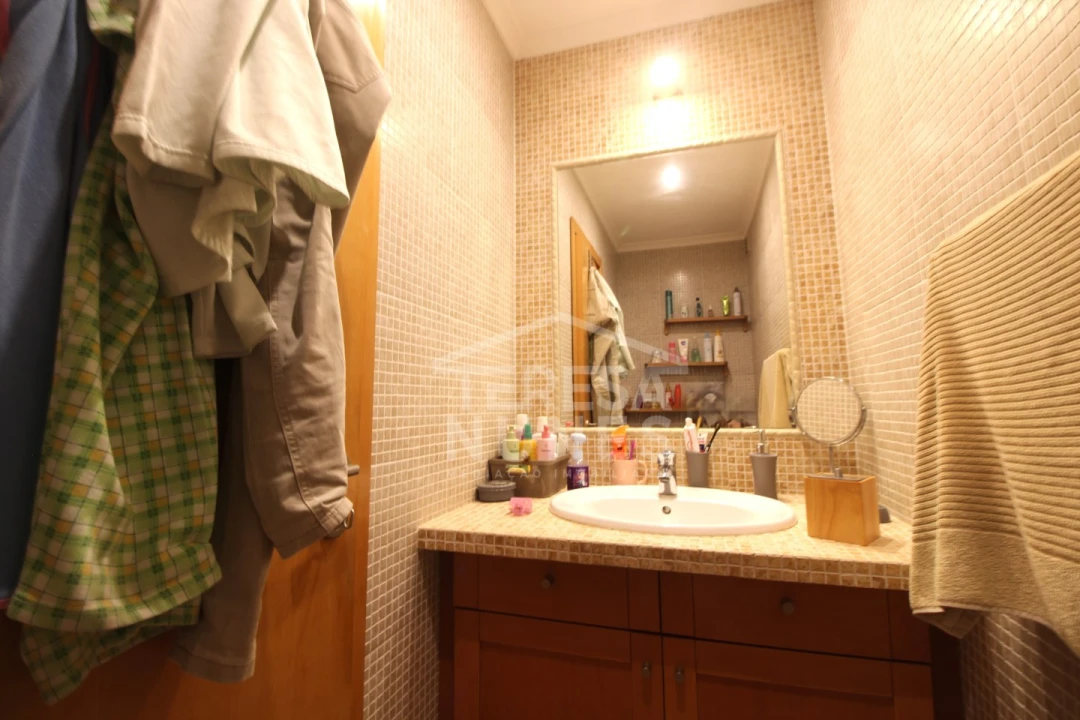 Moradia T2 para Venda em Quinta do Conde Foto 10