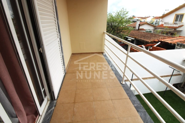 Moradia T2 para Venda em Quinta do Conde Foto 14