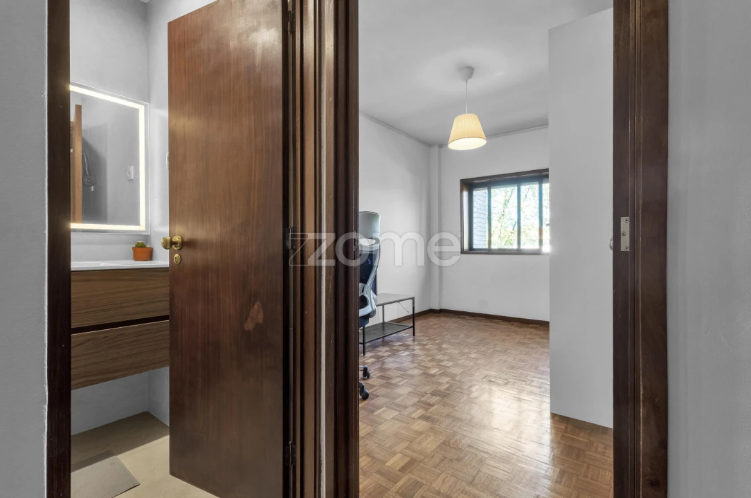 Apartamento T3 para Arrendamento em Aguas Santas Foto 27