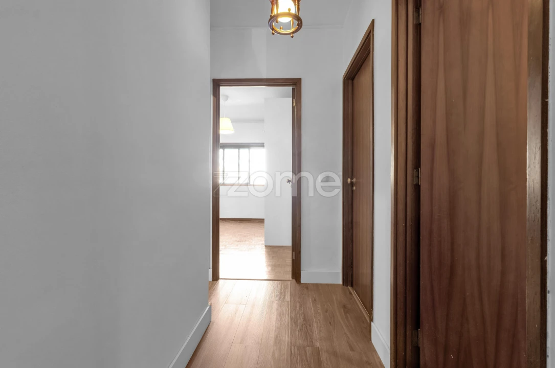 Apartamento T3 para Arrendamento em Aguas Santas Foto 26