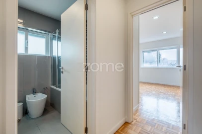Apartamento T3 para Venda em Pedrouços