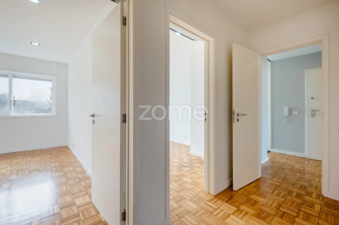 Apartamento T3 para Venda em Pedrouços Foto 20