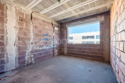 Apartamento T2 para Venda em Brufe