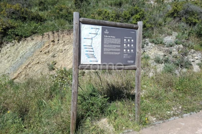 Terreno para Venda em Alcabideche
