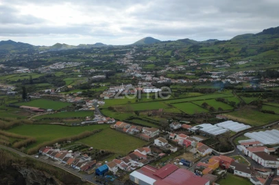 Terreno para Venda em Capelas